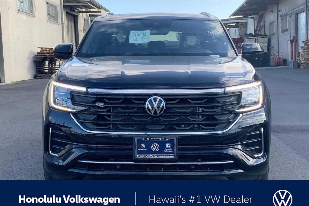 new 2026 Volkswagen Atlas Cross Sport car, priced at $55,369