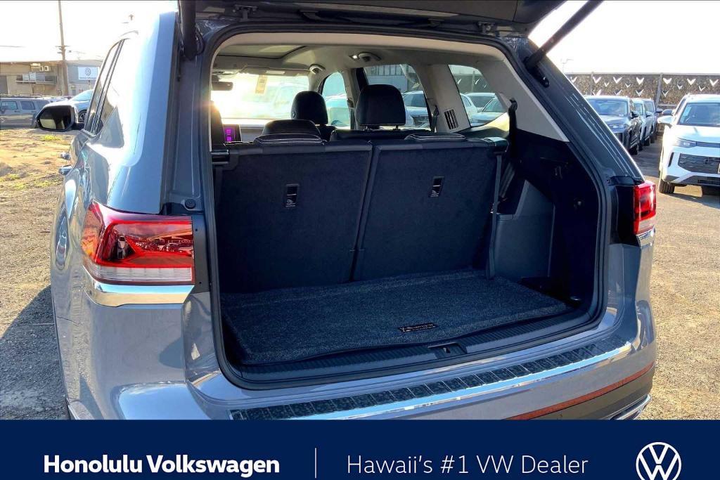 new 2026 Volkswagen Atlas car, priced at $51,168