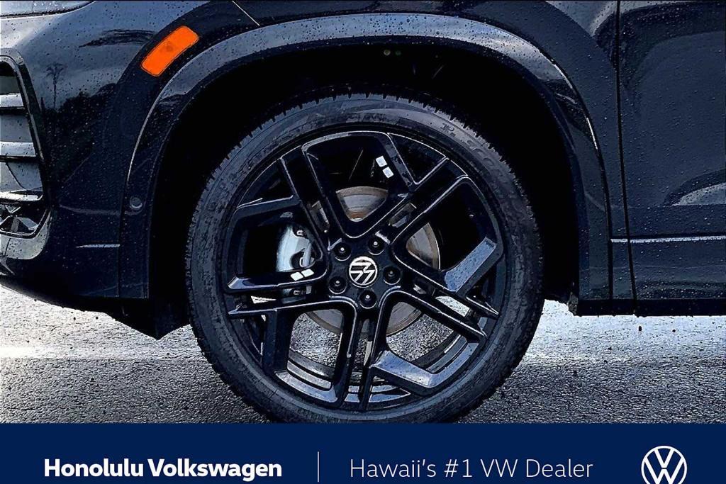 new 2026 Volkswagen Tiguan car, priced at $40,499