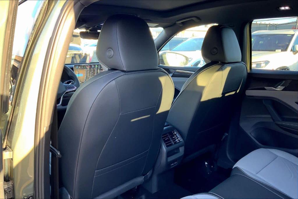 new 2026 Volkswagen Tiguan car, priced at $41,252