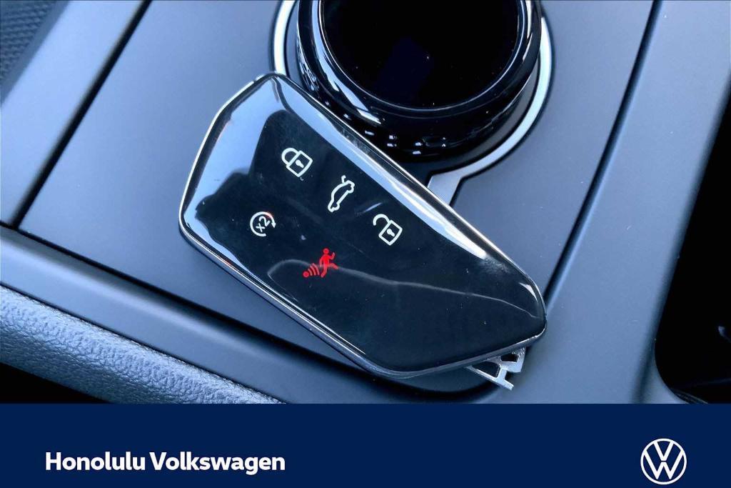 new 2026 Volkswagen Tiguan car, priced at $40,082