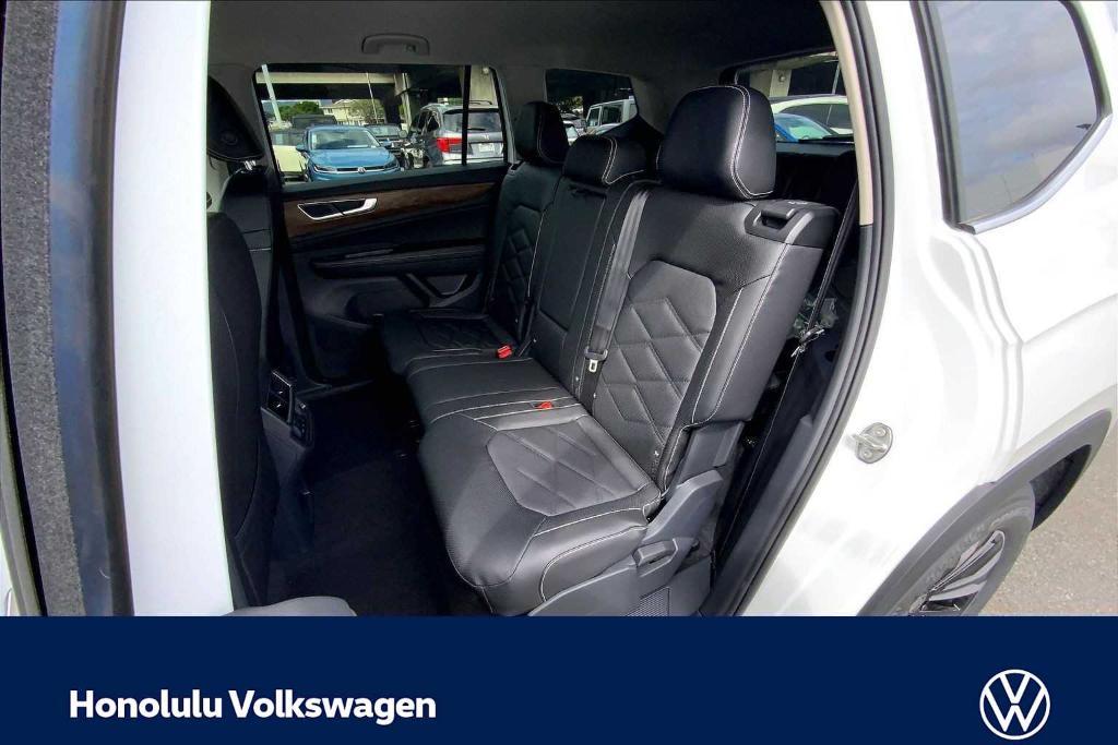 new 2026 Volkswagen Atlas car, priced at $41,633