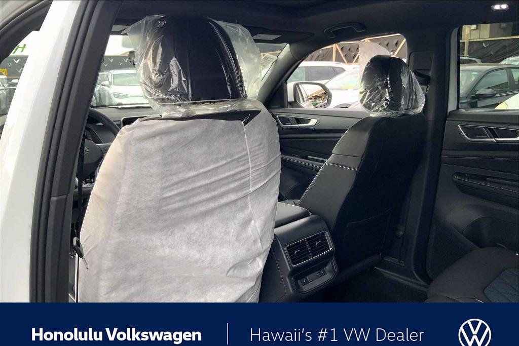 new 2026 Volkswagen Atlas Cross Sport car, priced at $55,891