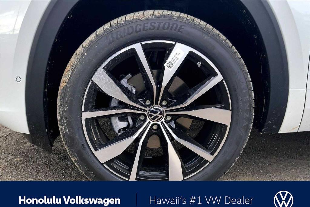 new 2026 Volkswagen Atlas Cross Sport car, priced at $55,891