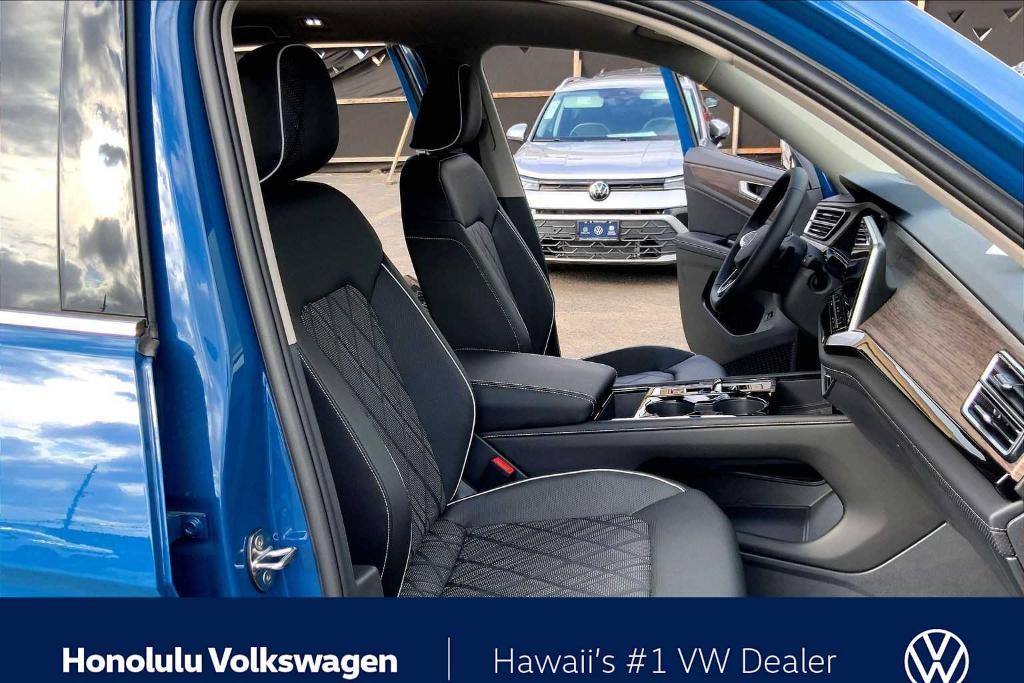 new 2026 Volkswagen Atlas car, priced at $56,418