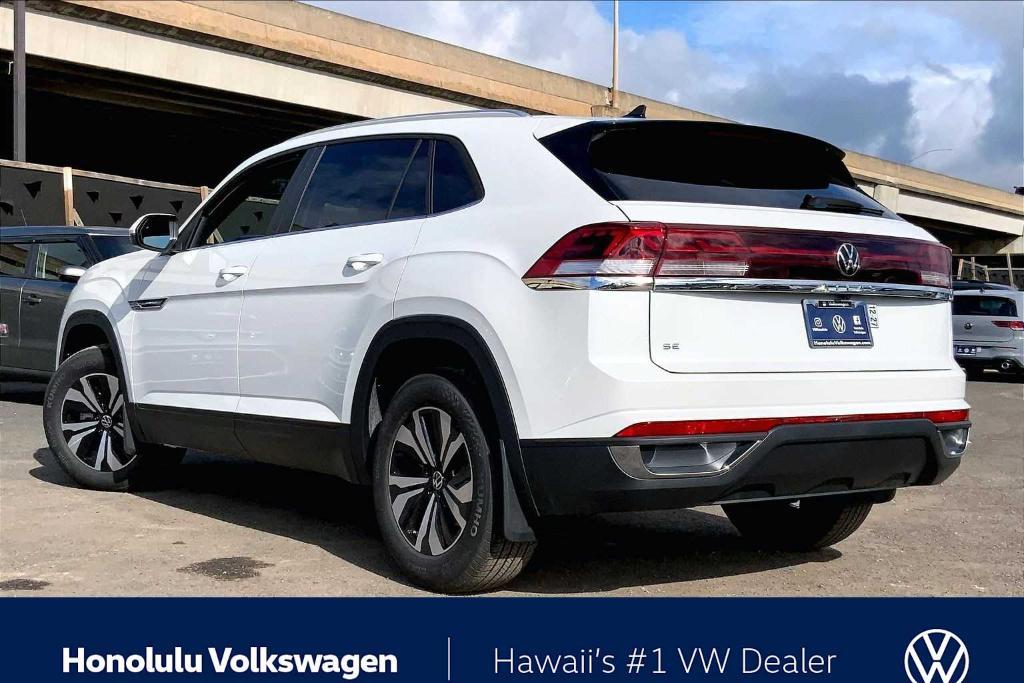 new 2026 Volkswagen Atlas Cross Sport car, priced at $39,599