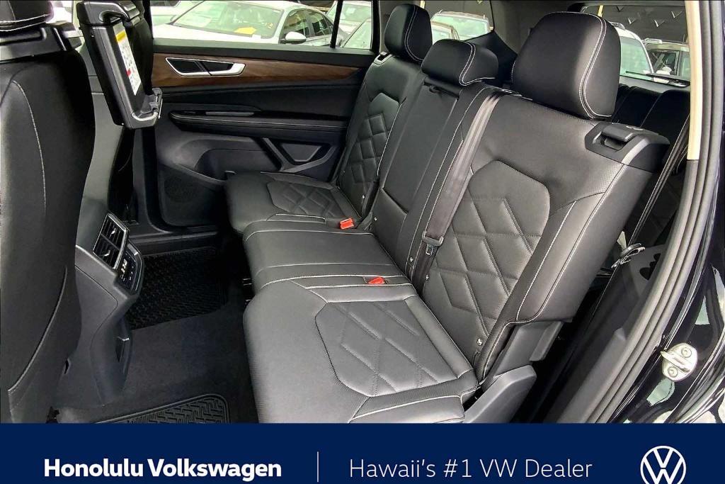 new 2026 Volkswagen Atlas car, priced at $39,741