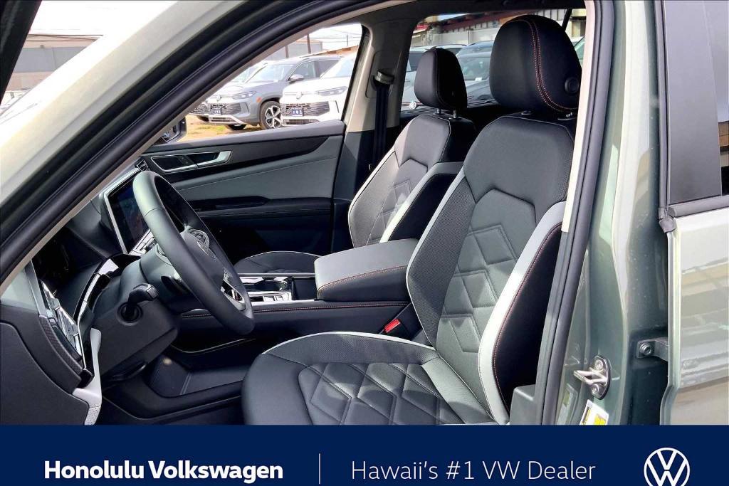 new 2026 Volkswagen Atlas car, priced at $49,617