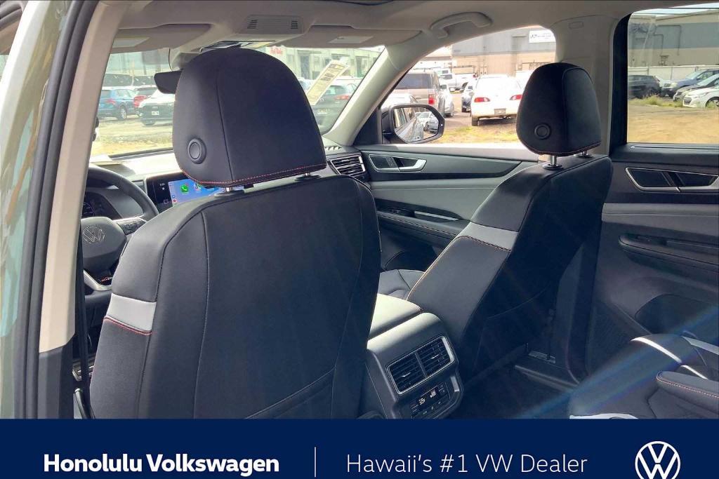 new 2026 Volkswagen Atlas car, priced at $49,617