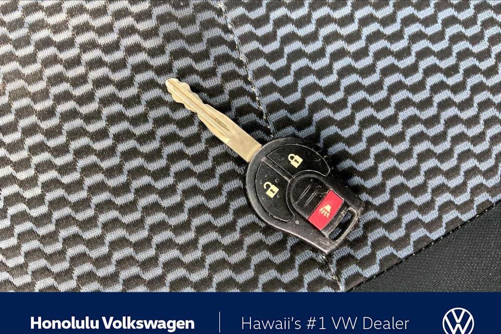 used 2015 Nissan Versa Note car, priced at $5,995