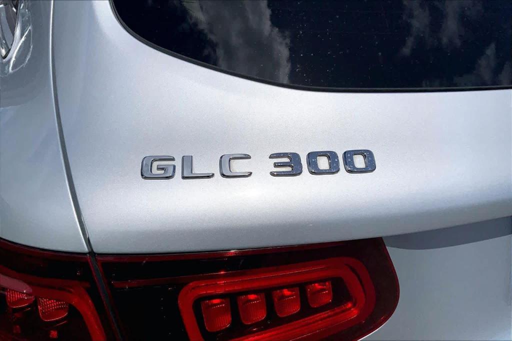 used 2020 Mercedes-Benz GLC 300 car, priced at $25,572