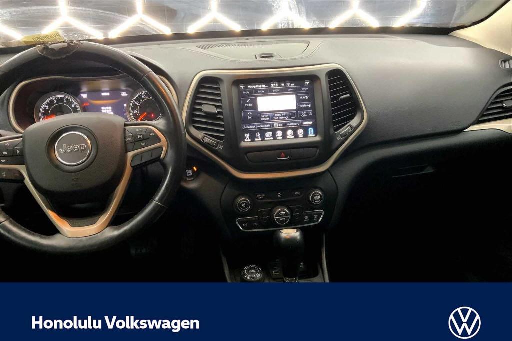 used 2015 Jeep Cherokee car, priced at $7,942