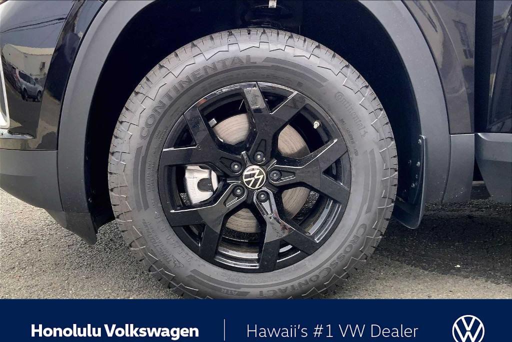 new 2026 Volkswagen Atlas car, priced at $48,922