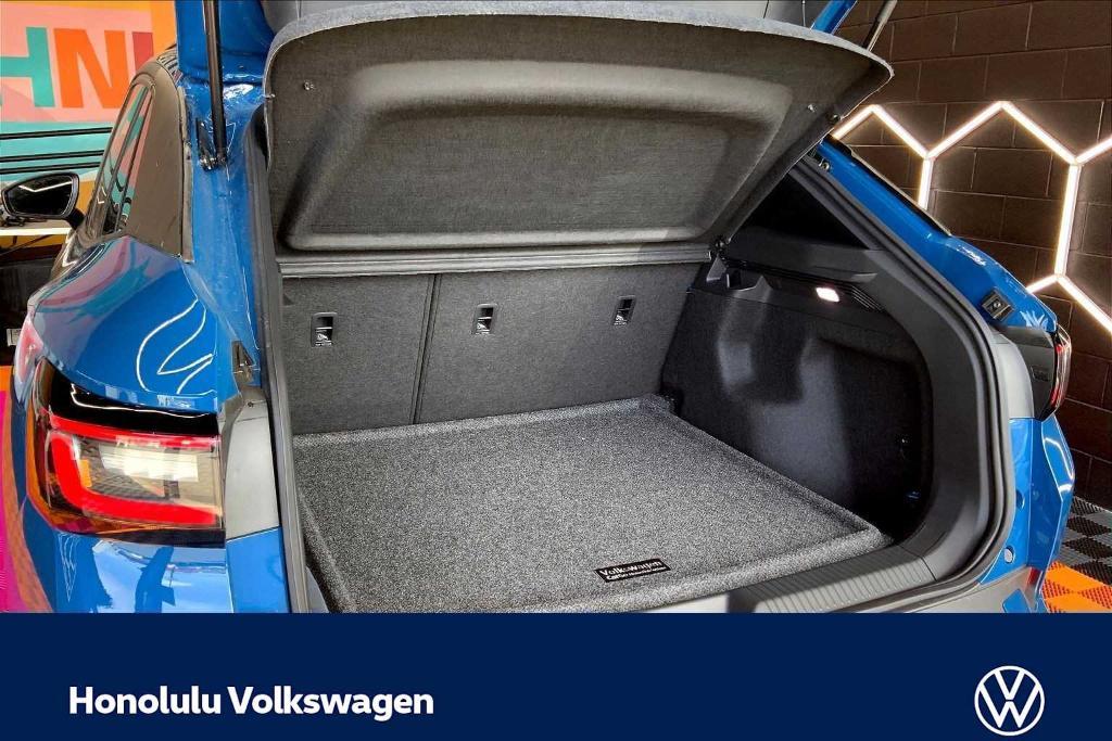 new 2026 Volkswagen ID.4 car, priced at $48,972