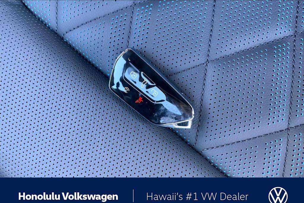 new 2025 Volkswagen Atlas Cross Sport car, priced at $54,246