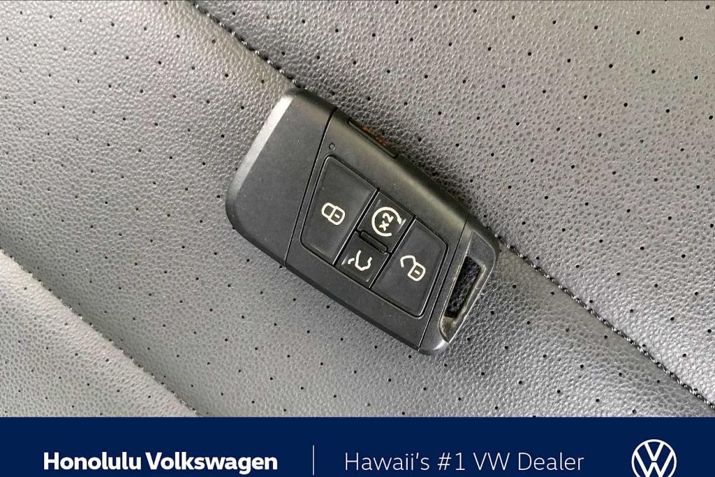 used 2024 Volkswagen Jetta car, priced at $18,994