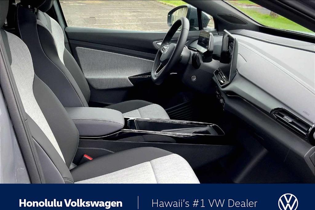new 2025 Volkswagen ID.4 car, priced at $40,995