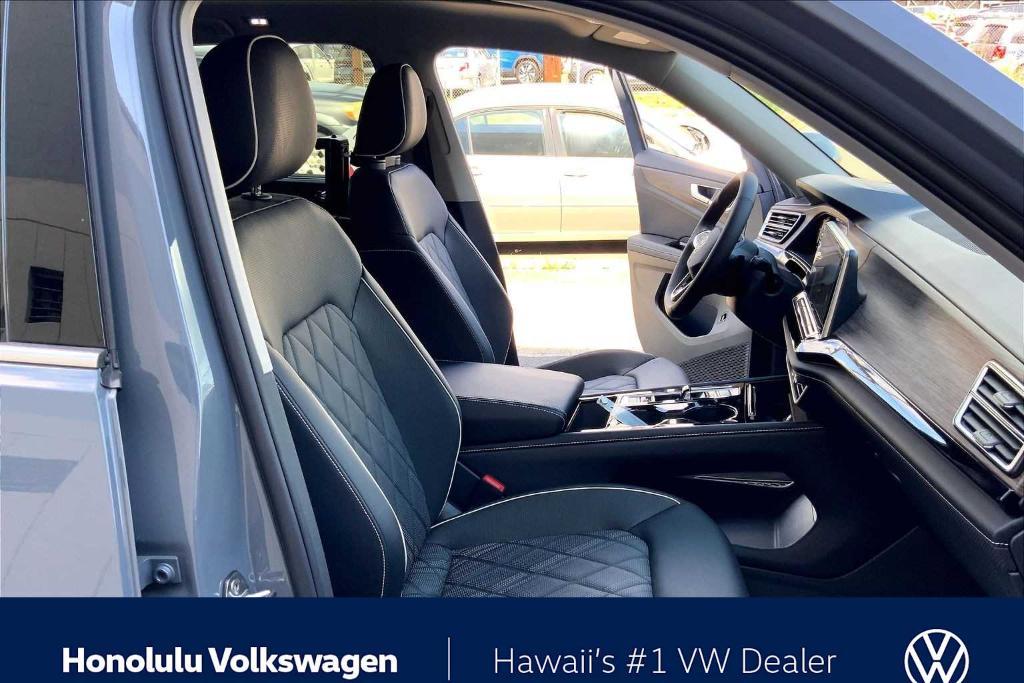 new 2026 Volkswagen Atlas car, priced at $56,178