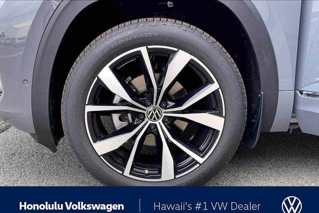 new 2026 Volkswagen Atlas car, priced at $56,178
