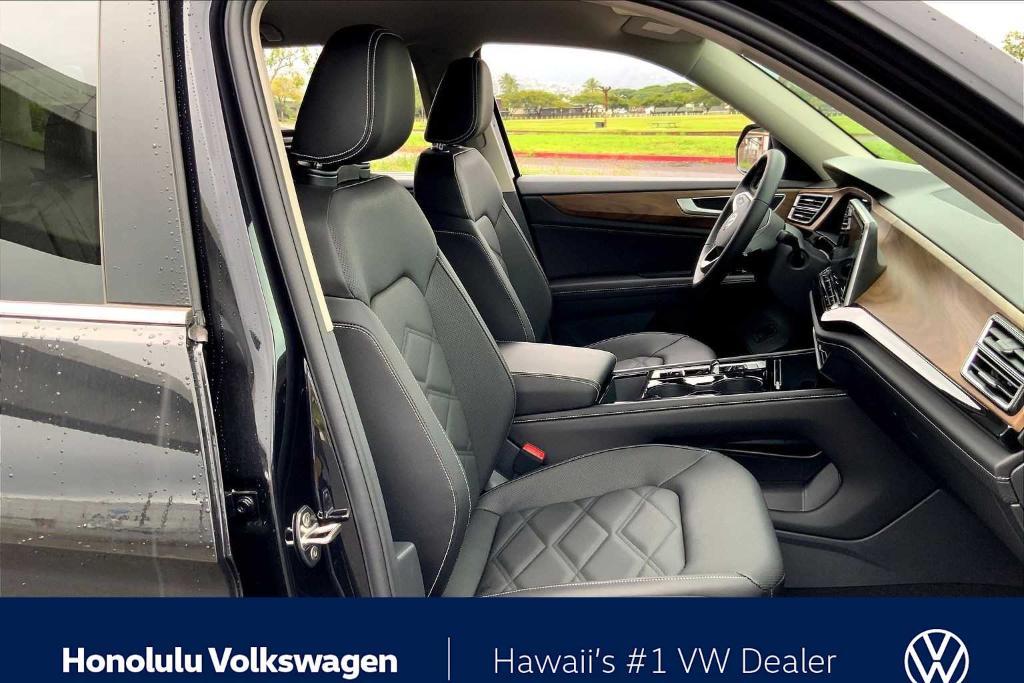new 2026 Volkswagen Atlas car, priced at $46,249