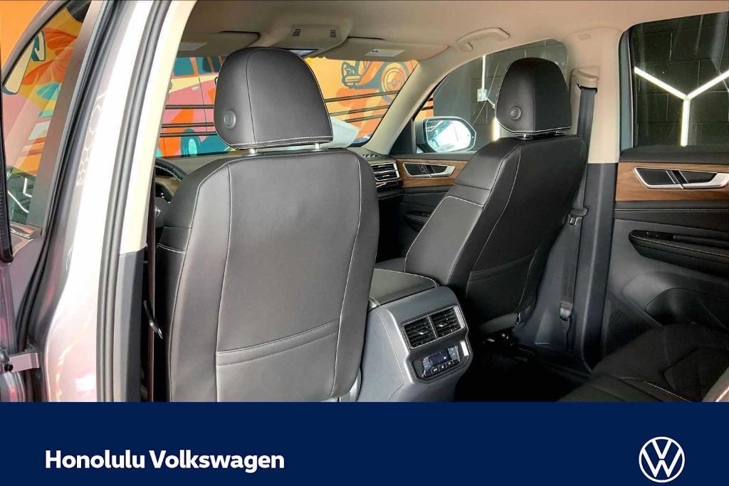 new 2026 Volkswagen Atlas car, priced at $39,120