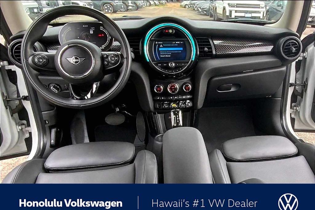 used 2021 MINI SE Hardtop car, priced at $17,888