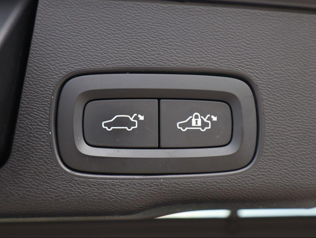 used 2019 Volvo XC60 car, priced at $20,394
