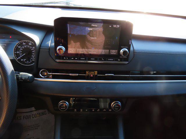 used 2022 Mitsubishi Outlander car, priced at $17,295