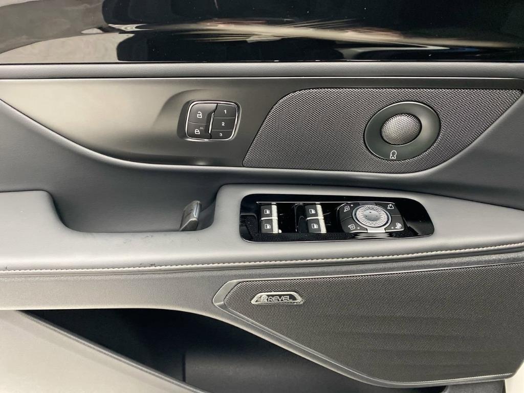 new 2026 Lincoln Nautilus car, priced at $68,690