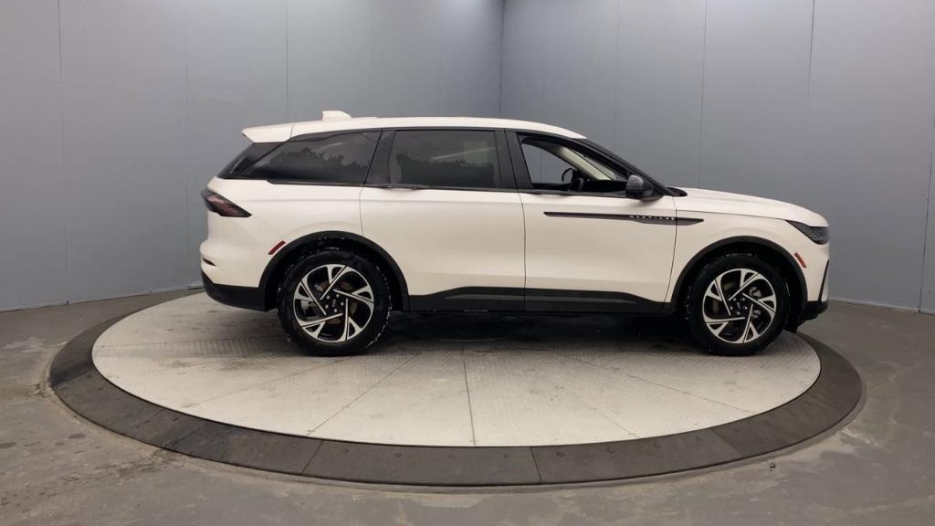 new 2026 Lincoln Nautilus car, priced at $68,690