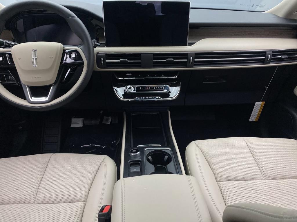 new 2025 Lincoln Corsair car, priced at $56,175