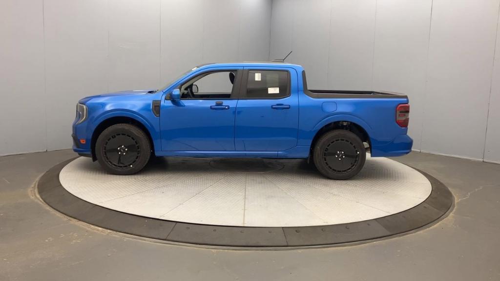 new 2025 Ford Maverick car, priced at $39,475