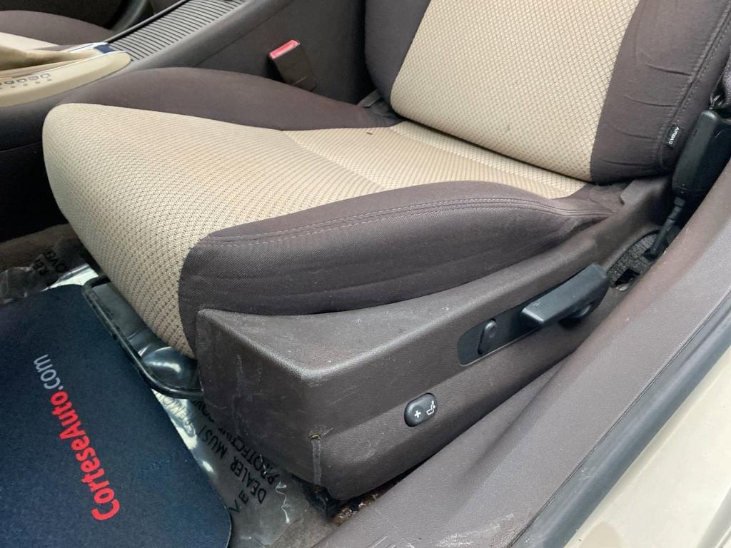 used 2011 Chevrolet Malibu car, priced at $9,995