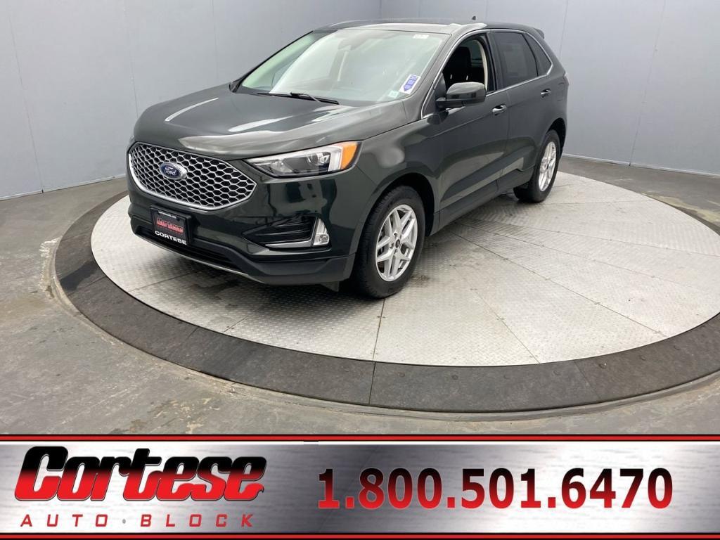 used 2024 Ford Edge car, priced at $27,995