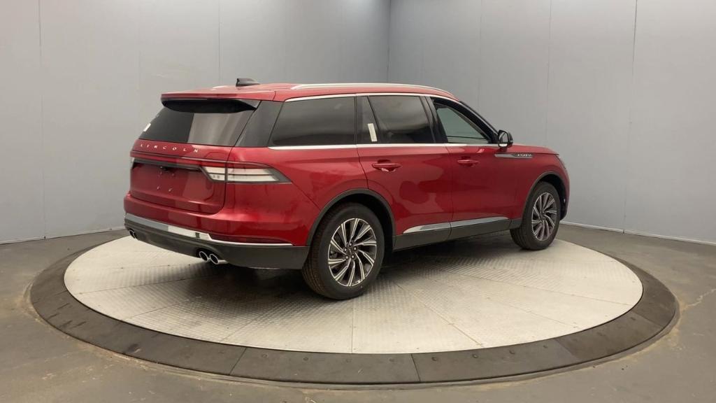 new 2025 Lincoln Aviator car, priced at $67,435