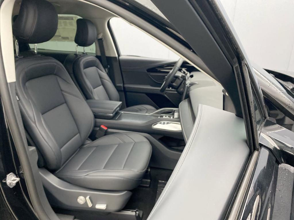 new 2026 Lincoln Nautilus car, priced at $59,440