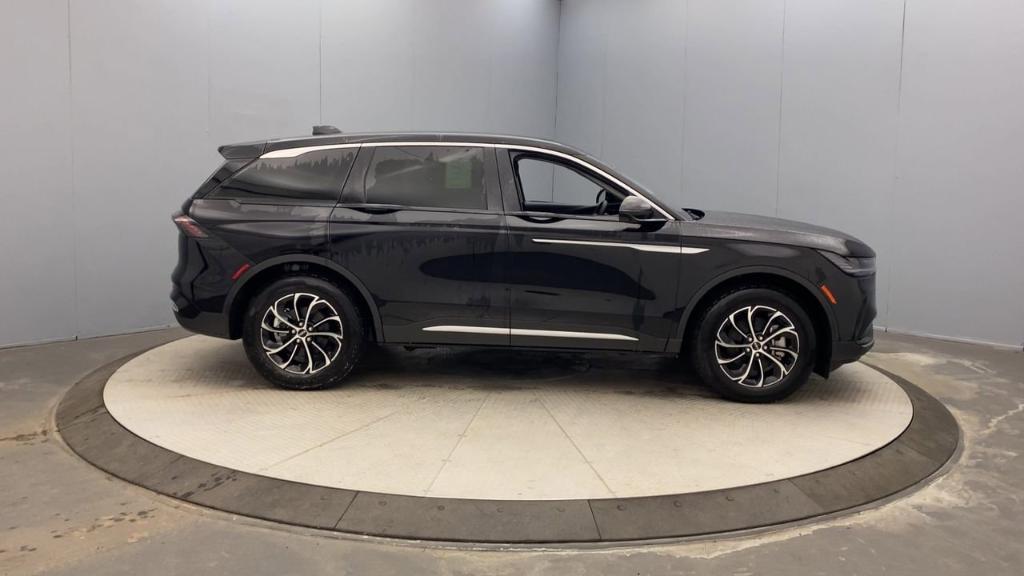 new 2026 Lincoln Nautilus car, priced at $59,440