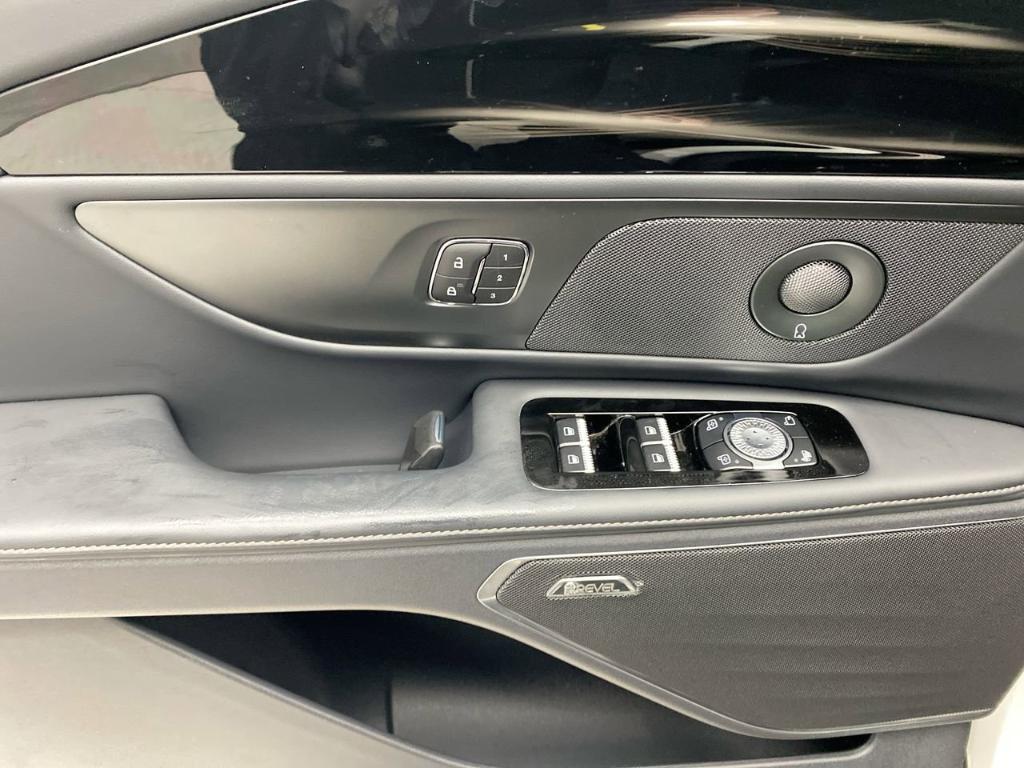 new 2026 Lincoln Nautilus car, priced at $61,320