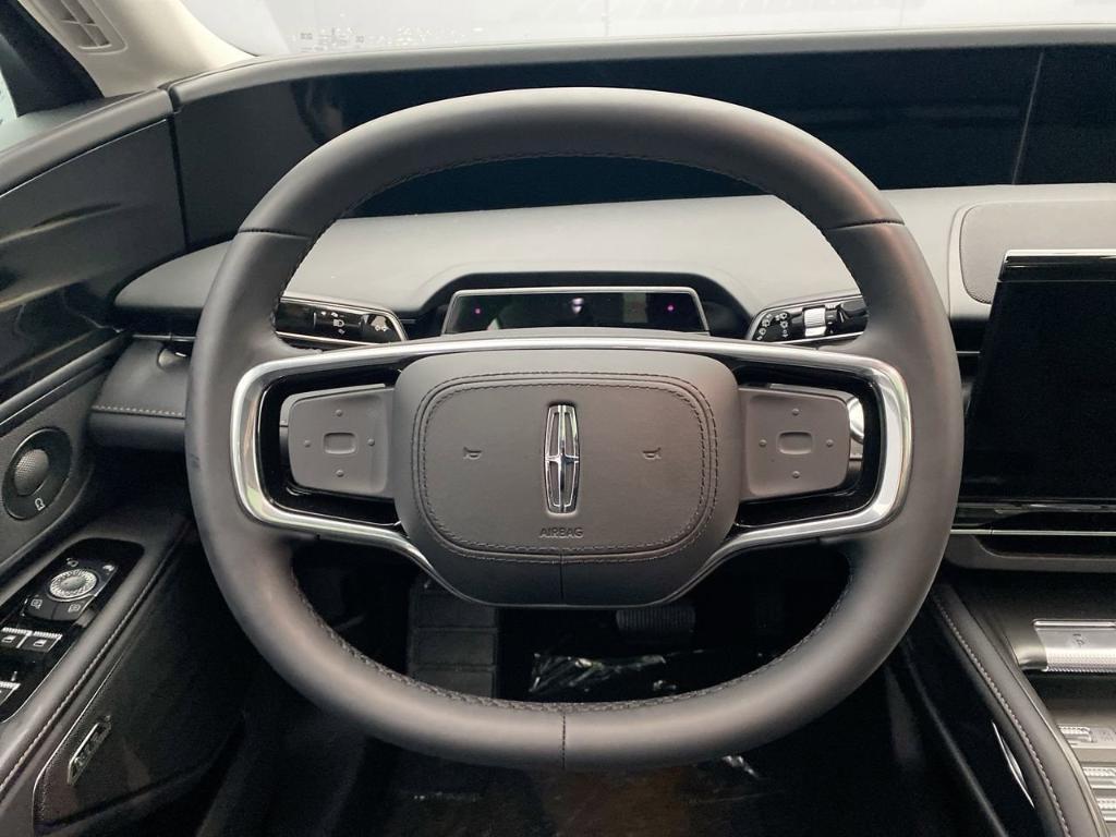 new 2026 Lincoln Nautilus car, priced at $61,320