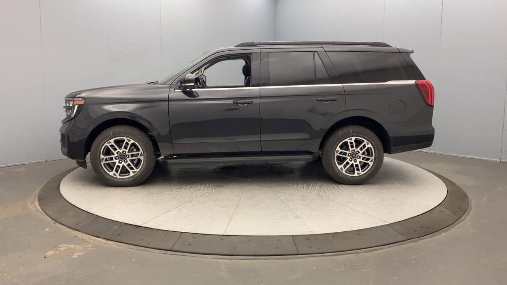 new 2026 Ford Expedition car, priced at $76,235