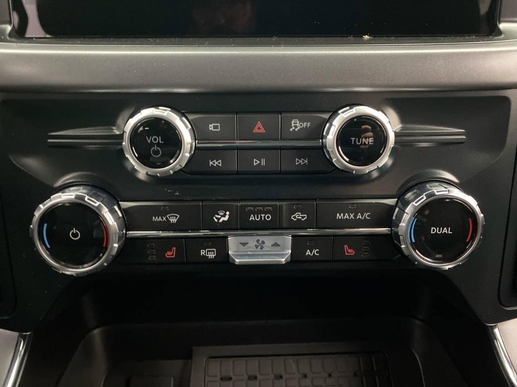 new 2025 Ford F-150 car, priced at $62,695