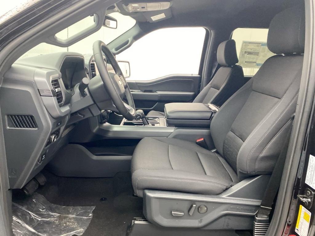 new 2025 Ford F-150 car, priced at $62,695