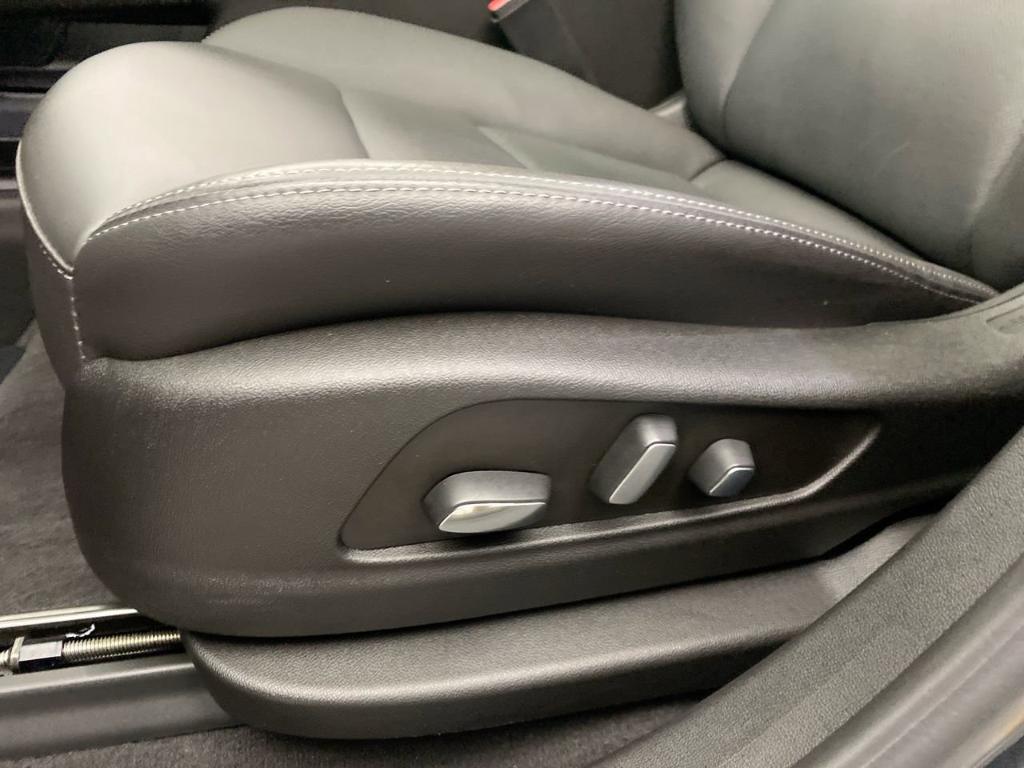 used 2023 Cadillac XT5 car, priced at $33,499