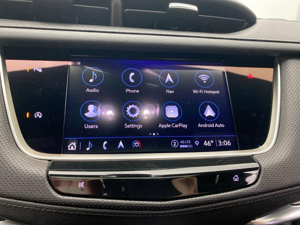 used 2023 Cadillac XT5 car, priced at $33,499