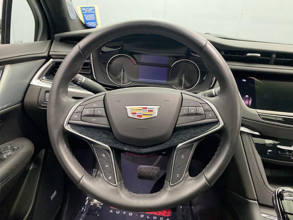 used 2023 Cadillac XT5 car, priced at $33,499