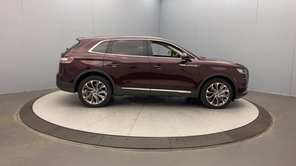 used 2022 Lincoln Nautilus car, priced at $30,499