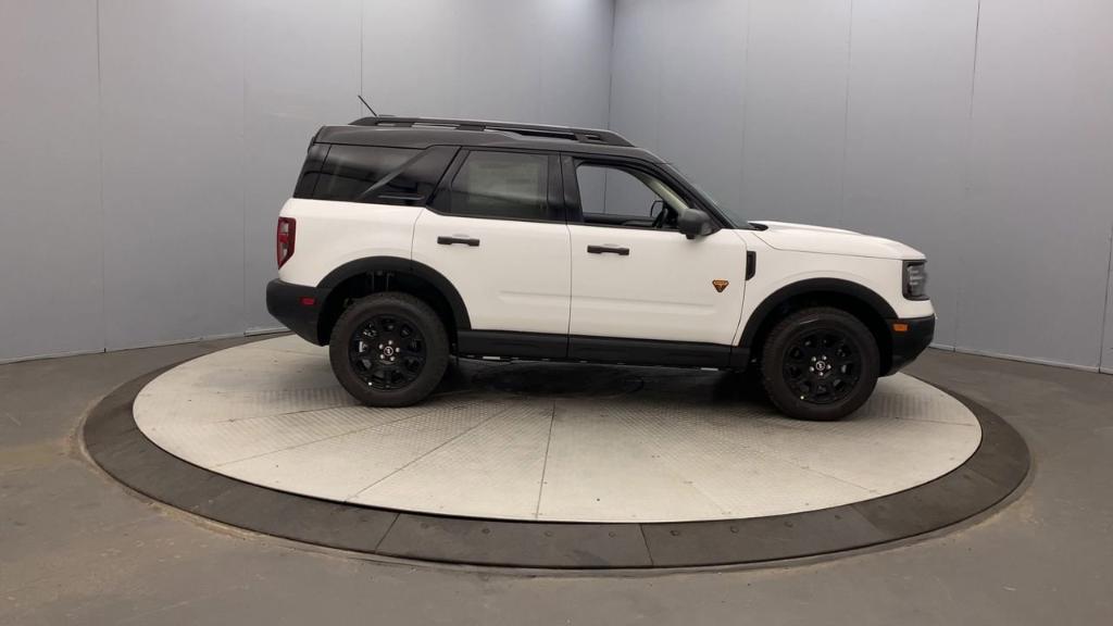 new 2025 Ford Bronco Sport car, priced at $43,925