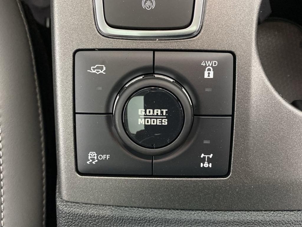 new 2025 Ford Bronco Sport car, priced at $43,925