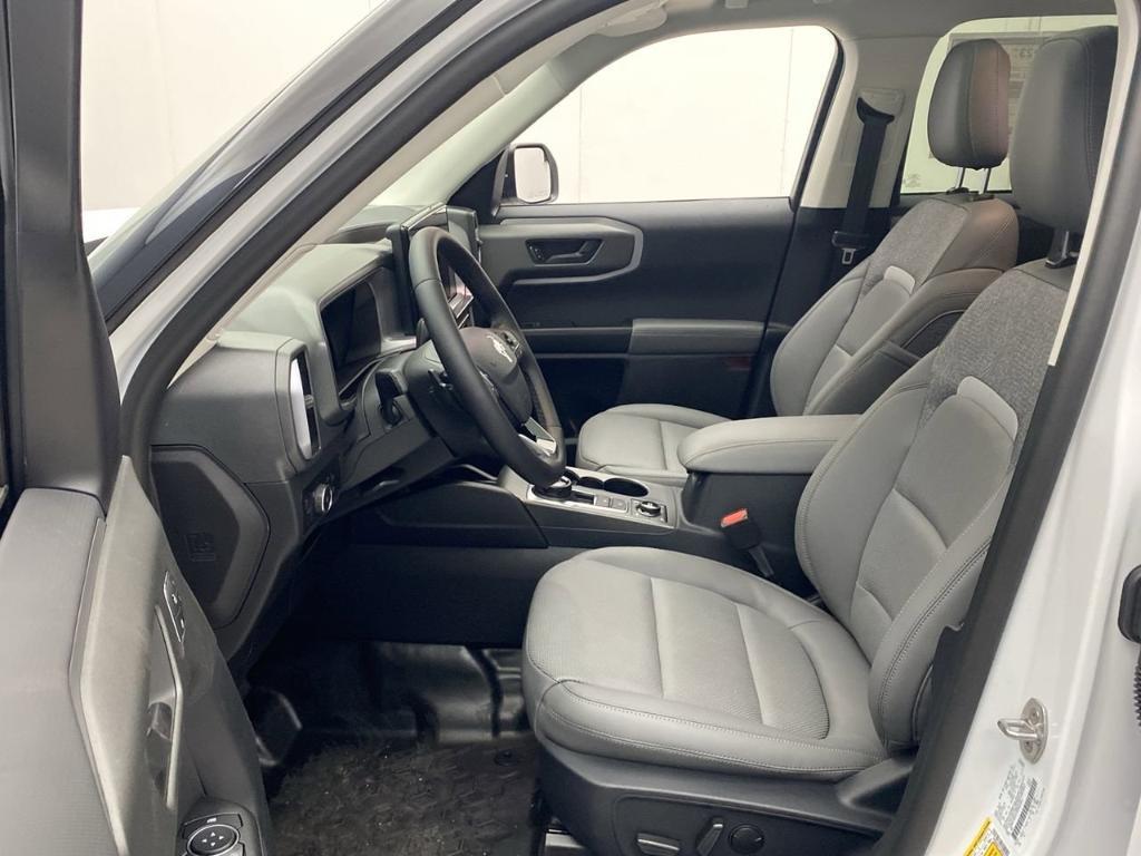 new 2025 Ford Bronco Sport car, priced at $43,925