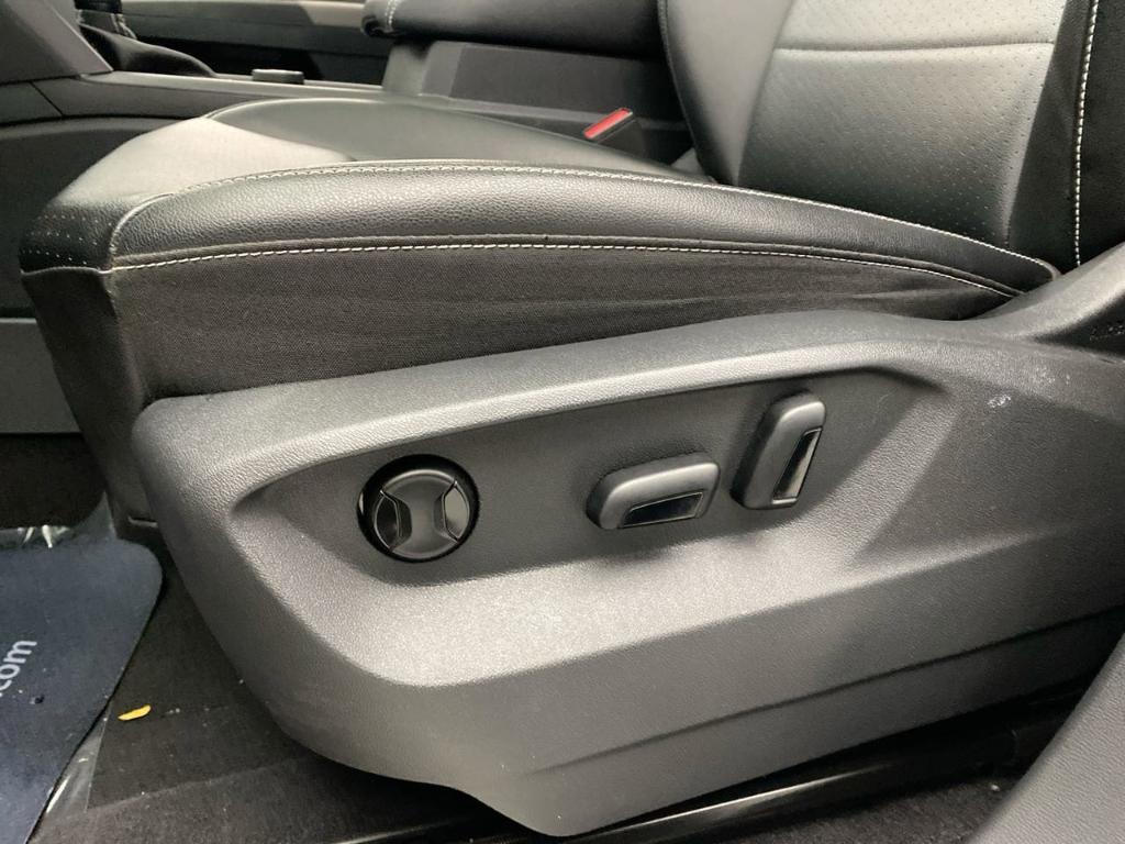 used 2022 Volkswagen Atlas car, priced at $25,995